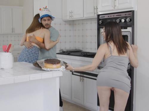 Lustful mother invites her daughter's boyfriend to fuck her Lustful mother invites her daughter's boyfriend to fuck her